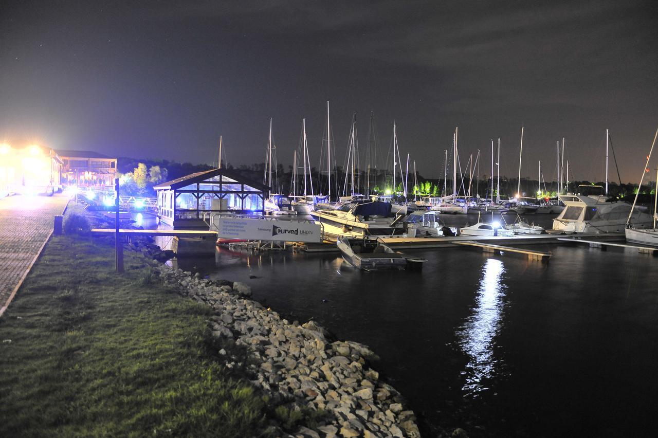 Lifeharbour Limanu Hotel Buitenkant foto